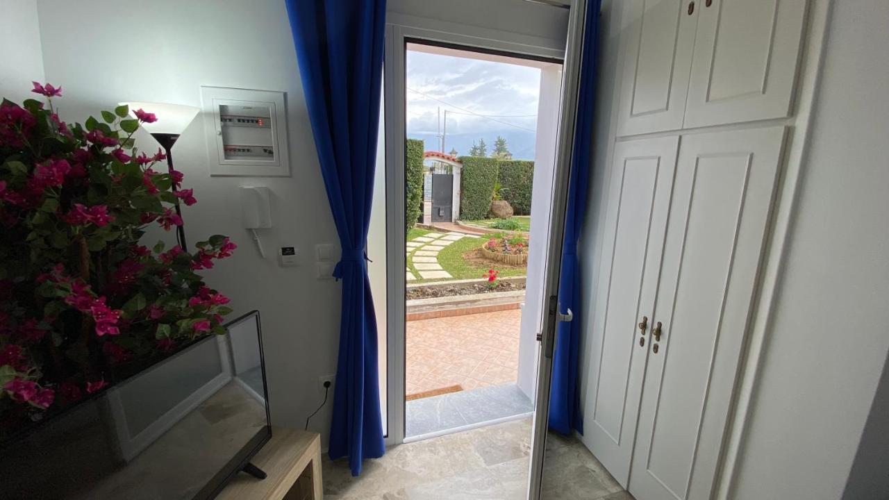 Patras Blue Suite Exterior foto