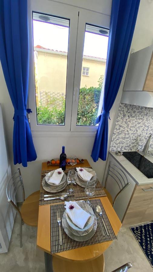 Patras Blue Suite Exterior foto